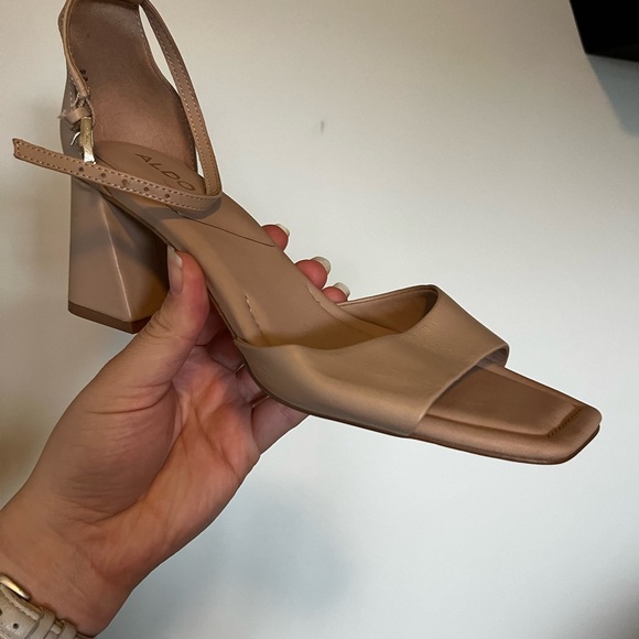 ALDO Women's Beige Sandals - Picture 2 of 4